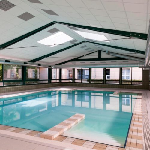 Zwembad Binnen zwembad