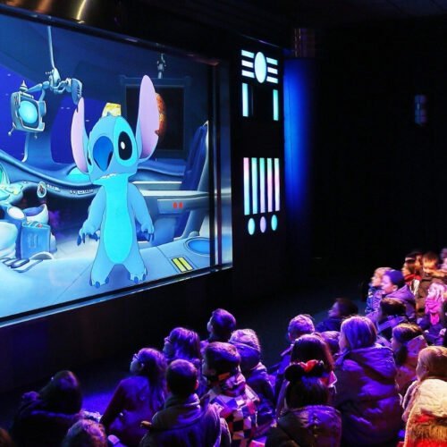 Stitch Live! Stitch Live! met publiek in Production Courtyard